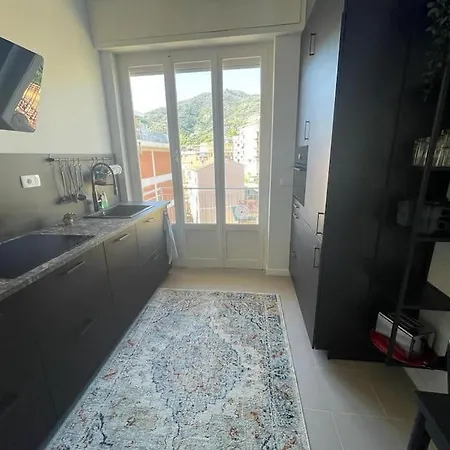 Casa La Perla Apartament Rapallo